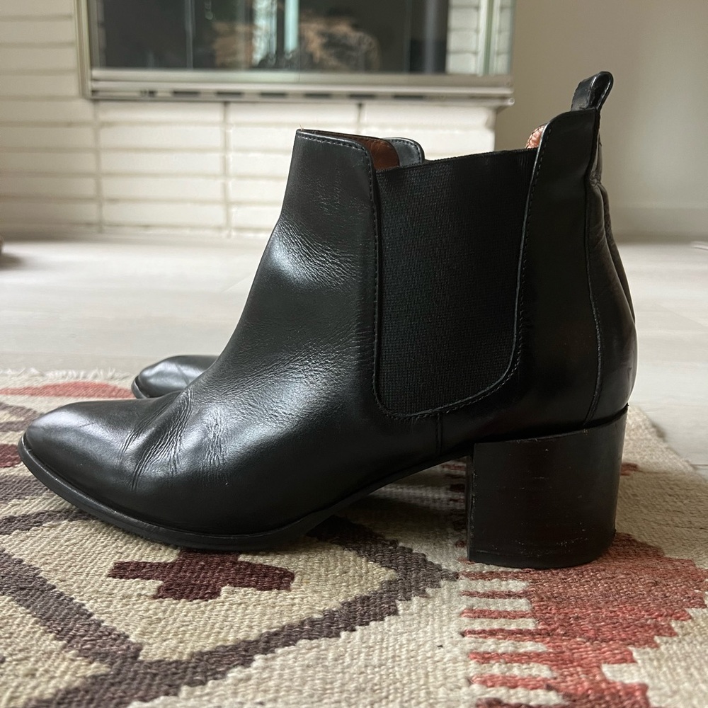 Everlane | Leather Booties | Size 11W | Black
